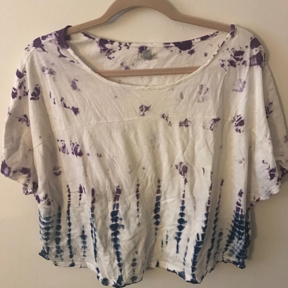 Urban outfitters crop top
